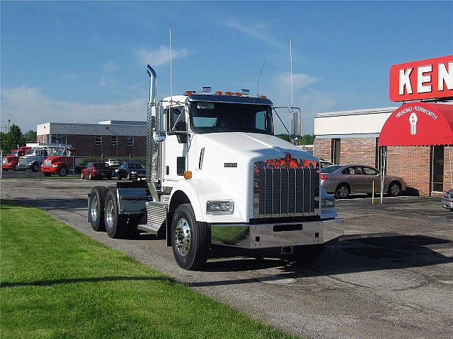 2011 KENWORTH T800 Richfield Ohio Photo #0083040A