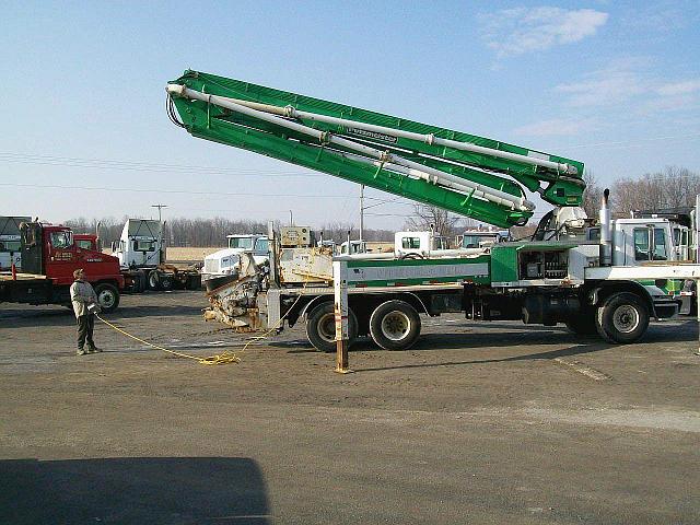 1994 MACK MR688S Caledonia New York Photo #0083065A