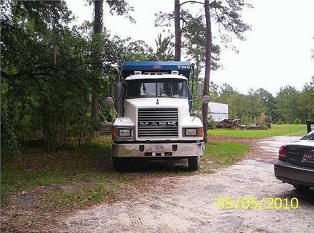 2000 MACK CH613 GREELEYVILLE South Carolina Photo #0083110A