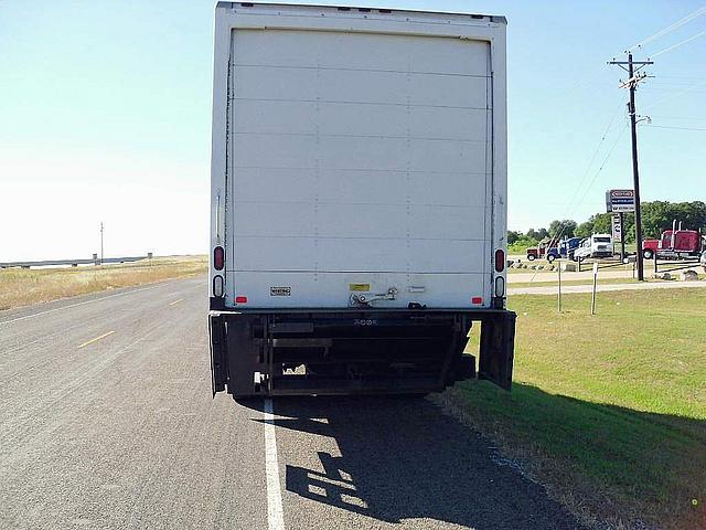 2006 FREIGHTLINER BUSINESS CLASS M2 106 Bryan Texas Photo #0083147A