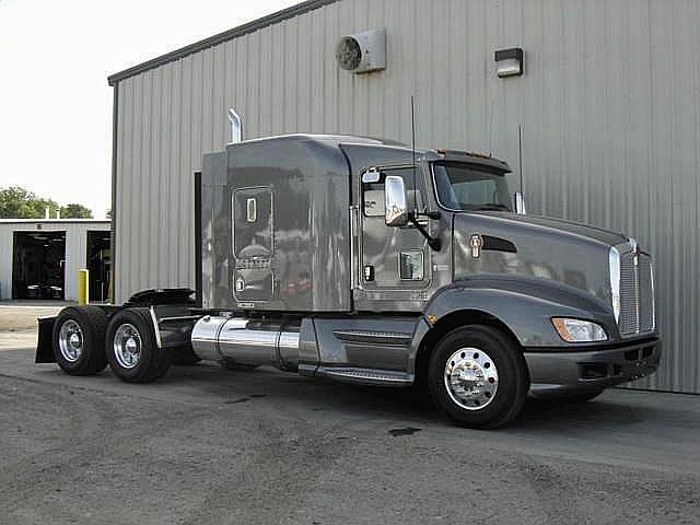 2011 KENWORTH T660 Wichita Kansas Photo #0083235A