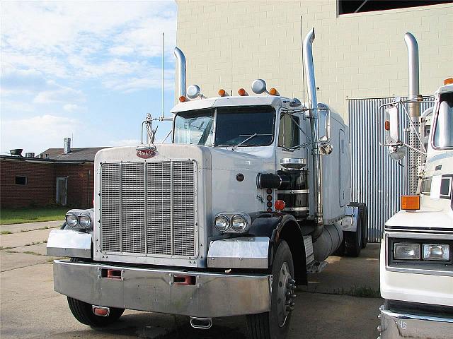 1985 PETERBILT 359 Goldsboro North Carolina Photo #0083283A