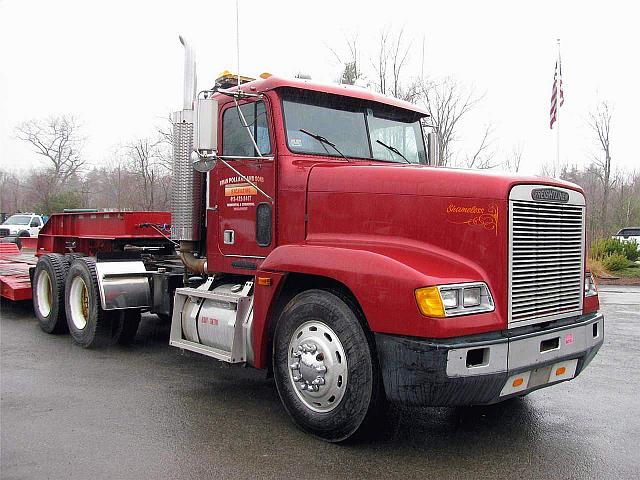 1992 FREIGHTLINER FLD12064 Phillipston Massachusetts Photo #0083394A