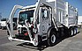 2011 MACK MRU613.