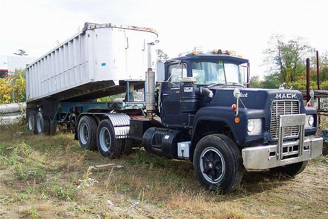 1987 MACK R686ST Reading Massachusetts Photo #0083460D