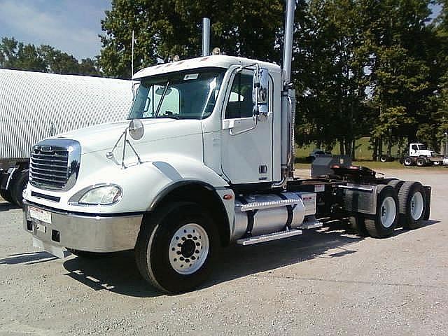 2006 FREIGHTLINER CL12064ST-COLUMBIA 120 Newnan Georgia Photo #0083625A