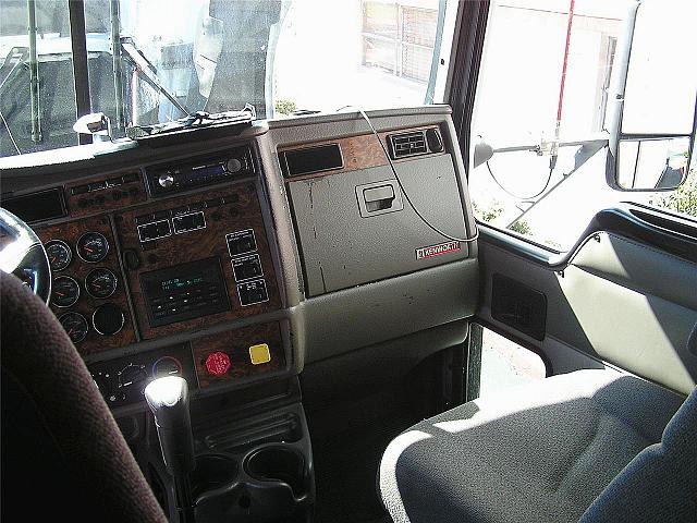 2002 KENWORTH T600 Orlando Florida Photo #0083696H