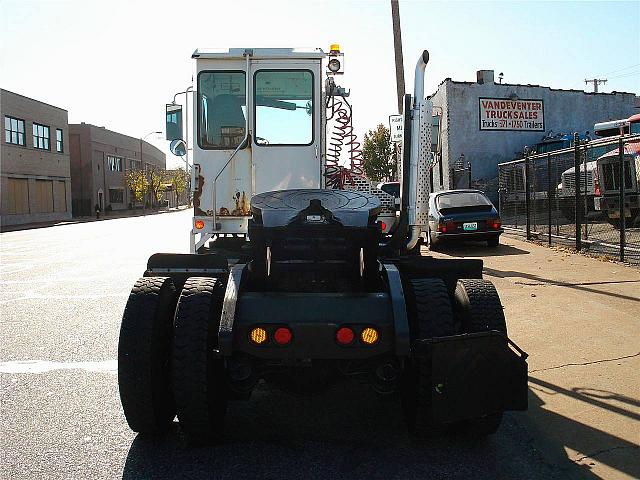 1998 CAPACITY TJ5000 DOT St Louis Missouri Photo #0083900A