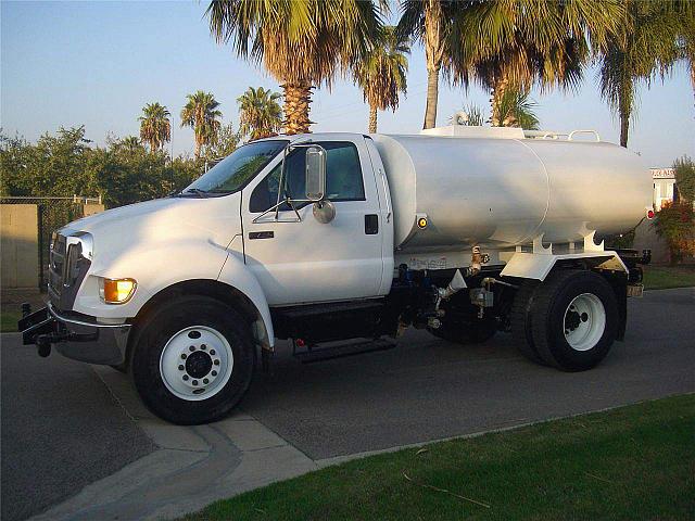 2005 FORD F750 XL Madera California Photo #0084253A