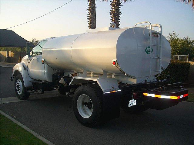 2005 FORD F750 XL Madera California Photo #0084253A