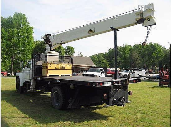 1990 FORD F800 McLeansville North Carolina Photo #0084270A