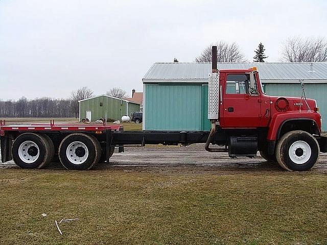 1993 FORD L9000 Vassar Michigan Photo #0084306A