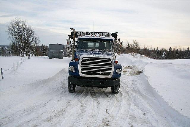 1985 FORD 9000 Laval Quebec Canada Photo #0084351A