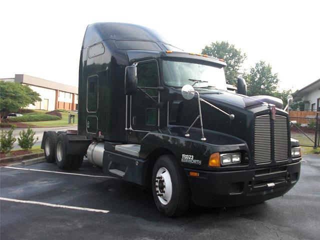 2004 KENWORTH T600 Atlanta Georgia Photo #0084633A