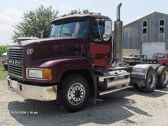 1997 MACK CH613 La Salle Illinois Photo #0084642D