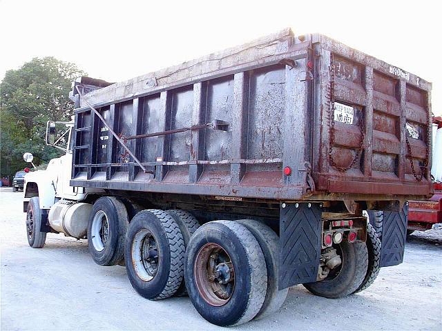 1987 MACK RD688S Hixson Tennessee Photo #0084653A