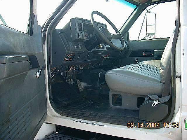 1999 GMC T7500 Thornburg Virginia Photo #0084657A