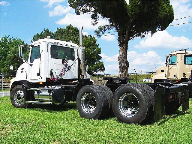 2003 MACK VISION CX613 Ocala Florida Photo #0084822A