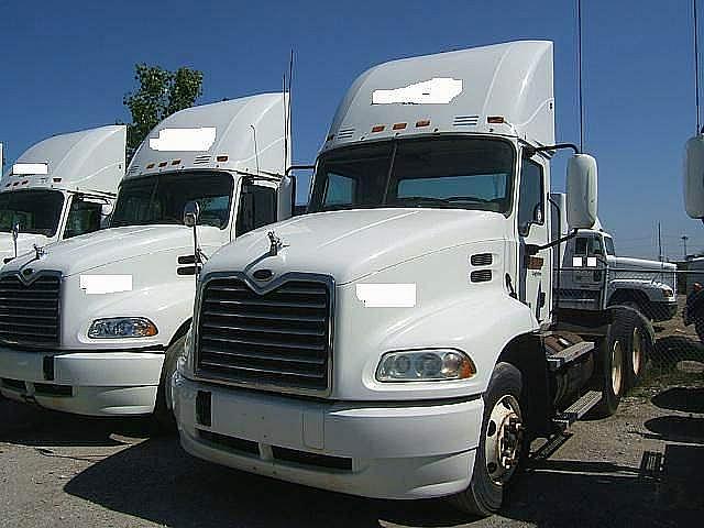 2004 MACK VISION CX613 Mississauga Photo #0084829C