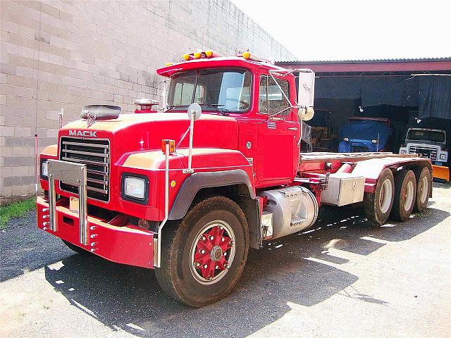 1994 MACK RD686SX Newark New Jersey Photo #0084861A