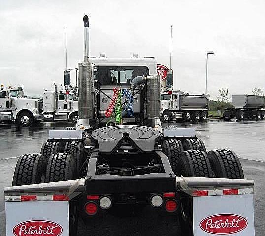 2011 PETERBILT 386 Tacoma Washington Photo #0084931C