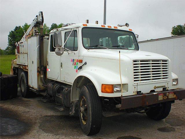 1995 INTERNATIONAL 4700 Henryville Indiana Photo #0084943A