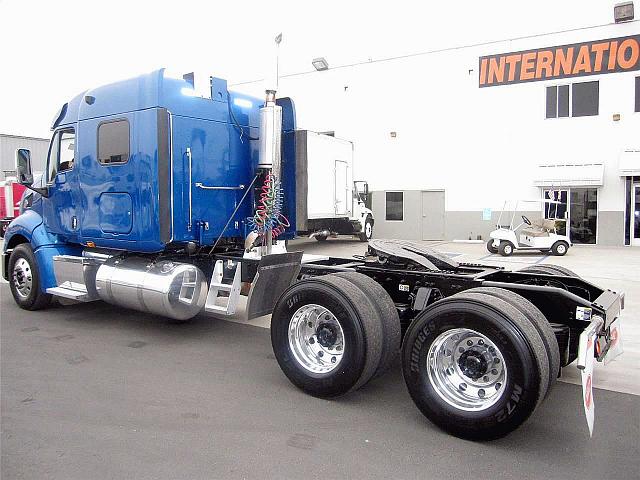 2008 PETERBILT 387 West Sacramento California Photo #0085015A