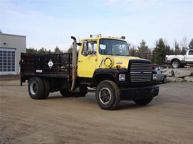 1988 FORD L8000 Newport New Hampshire Photo #0085158A