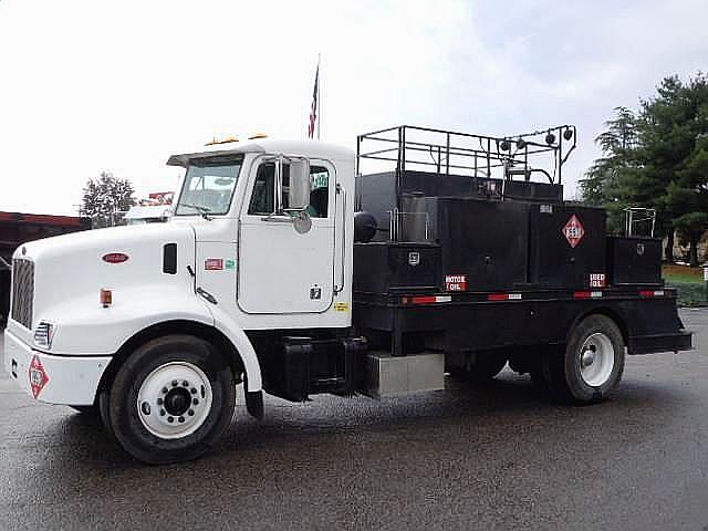 2002 PETERBILT 330 Chatham Virginia Photo #0085172A