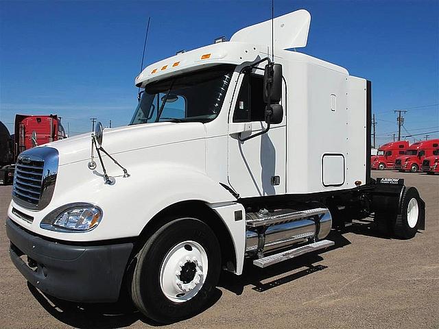 2005 FREIGHTLINER CL12064ST-COLUMBIA 120 Phoenix Arizona Photo #0085211B