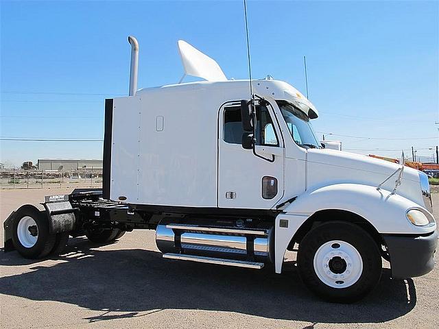 2005 FREIGHTLINER CL12064ST-COLUMBIA 120 Phoenix Arizona Photo #0085211B