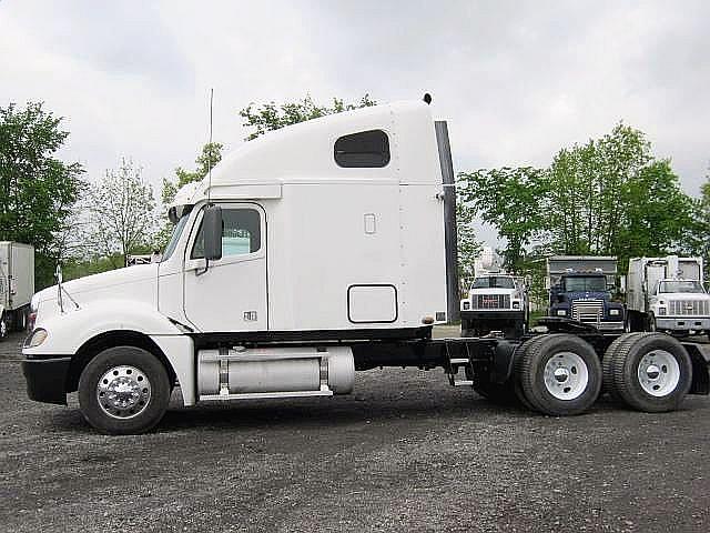 2007 FREIGHTLINER CL12064ST-COLUMBIA 120 Spencerville Indiana Photo #0085371A