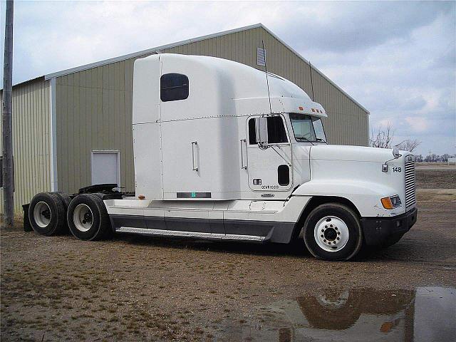 1998 FREIGHTLINER FLD12064SD Stephen Minnesota Photo #0085639A