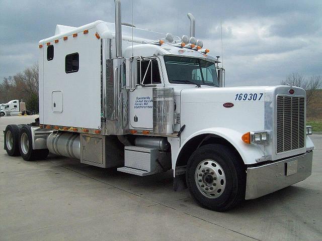 2005 PETERBILT 379EXHD Kansas City Kansas Photo #0085697C