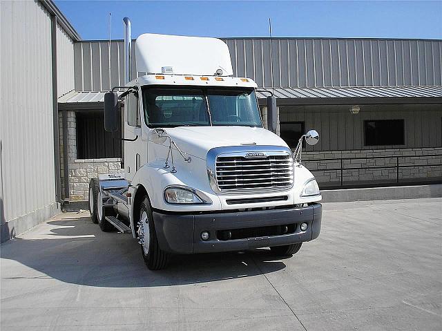 2006 FREIGHTLINER CL12064ST-COLUMBIA 120 Temple Texas Photo #0085836A