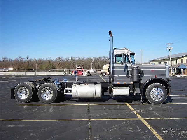 1984 PETERBILT 359 Joplin Missouri Photo #0085868H