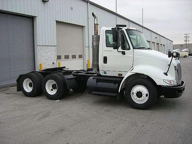 2006 INTERNATIONAL 8600 Sturtevant Wisconsin Photo #0085919A