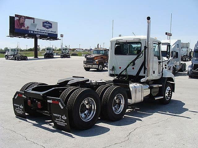 2012 MACK PINNACLE CXU613 Springfield Missouri Photo #0085933A