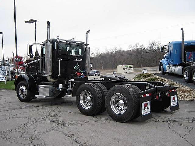 2007 PETERBILT 378 Butler Pennsylvania Photo #0085956A