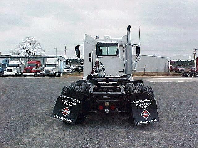 2005 FREIGHTLINER CL12064S - COLUMBIA 120 Shreveport Louisiana Photo #0086021A