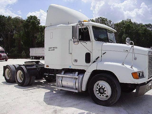 2001 FREIGHTLINER FLD12064ST Dade City Florida Photo #0086052A