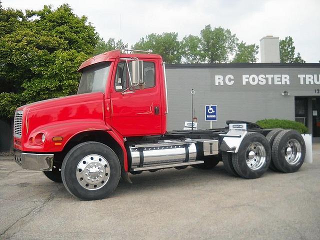 2000 FREIGHTLINER FL11264ST Indianapolis Indiana Photo #0086282A