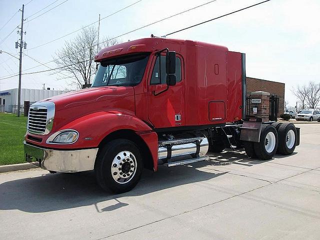 2005 FREIGHTLINER CL12064ST-COLUMBIA 120 Grain Valley Missouri Photo #0086311A