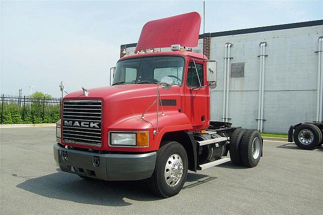 2003 MACK CH612 New Castle Delaware Photo #0086390D