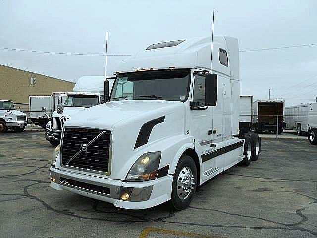 2007 VOLVO VNL64T670 Dallas Texas Photo #0086539A