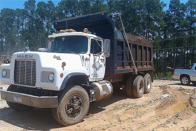 1988 MACK RD690S Mount Pleasant South Carolina Photo #0086559B