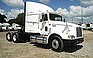 2000 INTERNATIONAL 9400.