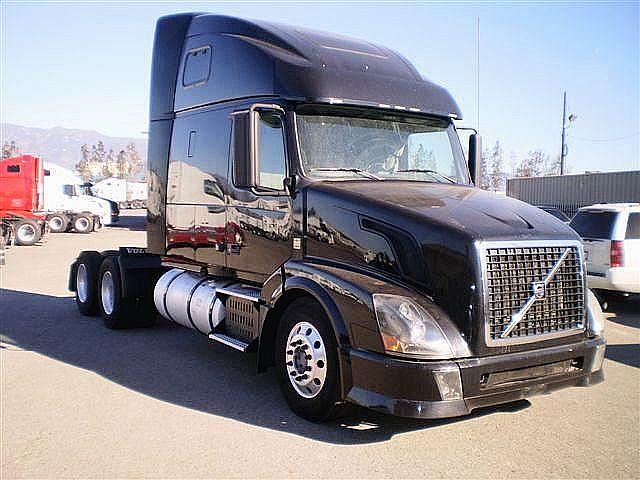 2008 VOLVO VNL64T670 Fontana California Photo #0086706A