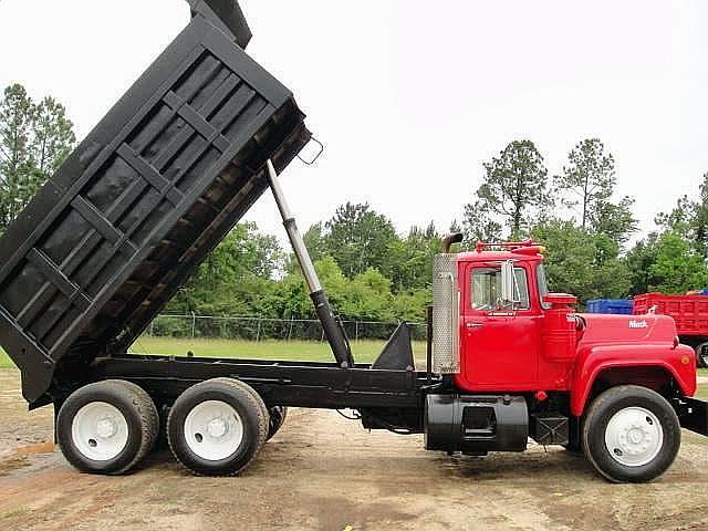 1988 MACK R686 GULFPORT Mississippi Photo #0086764A