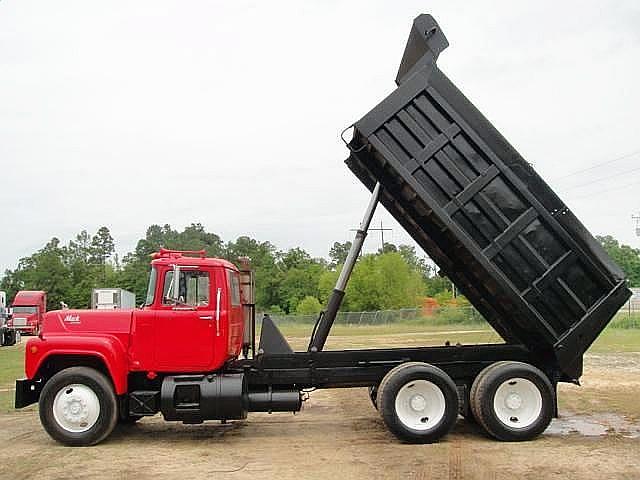 1988 MACK R686 GULFPORT Mississippi Photo #0086764A